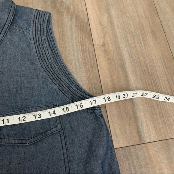 A.L.C women’s Kelly chambray medium wash button up blouse sleeveless blue XS - Picture 5 of 7